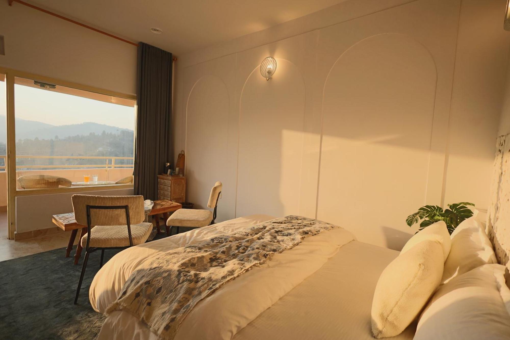 Nazaara -Thhpsociety - Mukteshwar - Witness The View From Your Bed Luaran gambar